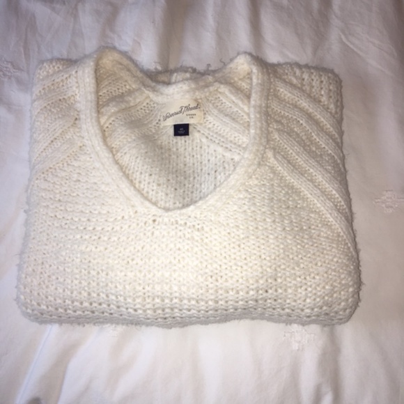 NWOT Universal Thread Oversized Sweater - XS - Picture 11 of 14